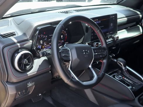 Used 2024 Chevrolet Colorado Z71 w/ Z71 Convenience Package 2 AWD/4WD image 20