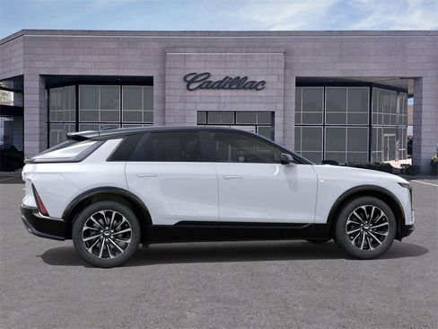 New 2026 Cadillac Lyriq Premium Sport image 5