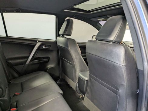 Used 2016 Toyota RAV4 SE w/ Protection Package image 25