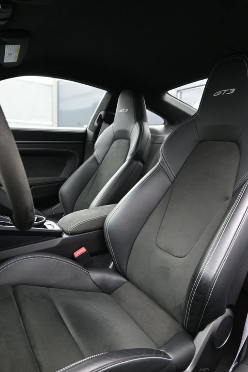 Certified 2022 Porsche 911 GT3 RWD image 6