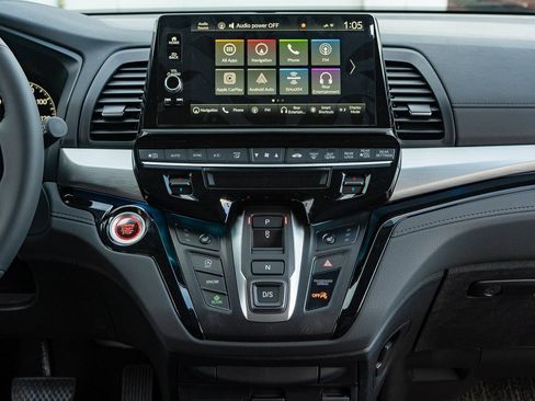 New 2026 Honda Odyssey Touring image 20