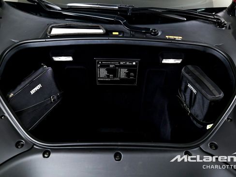 Used 2020 Ferrari 488 Pista Spider RWD image 17