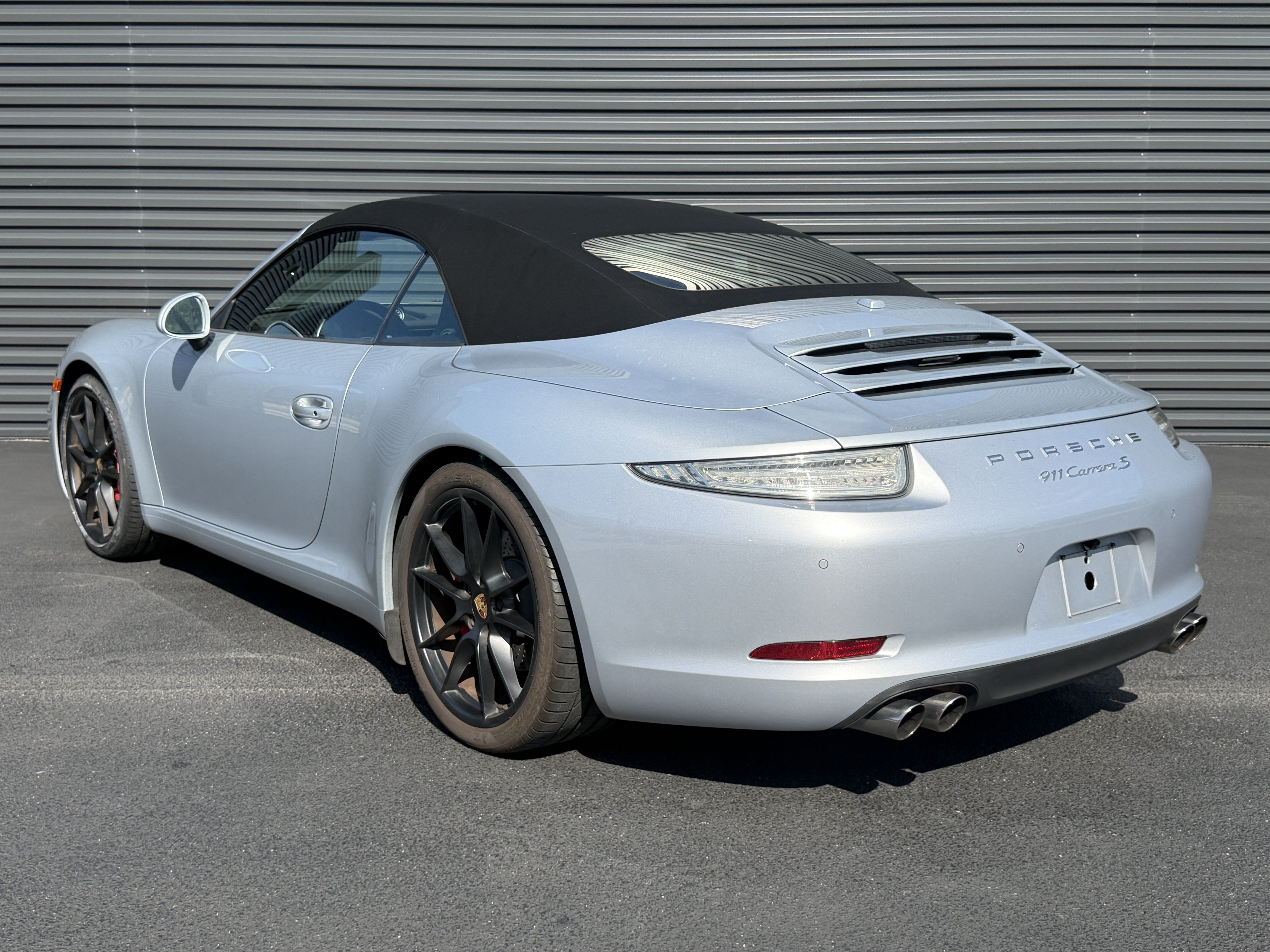 Certified 2016 Porsche 911 Carrera S RWD image 3