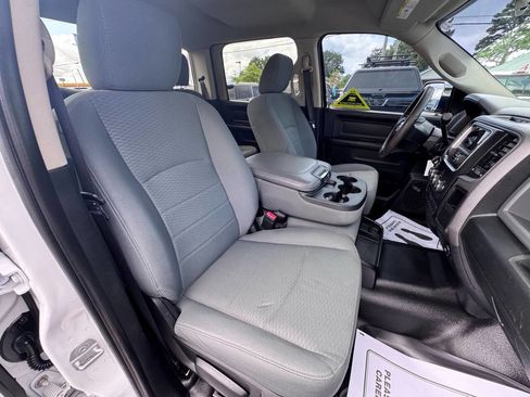 Used 2016 RAM 2500 Tradesman w/ Chrome Appearance Group image 35