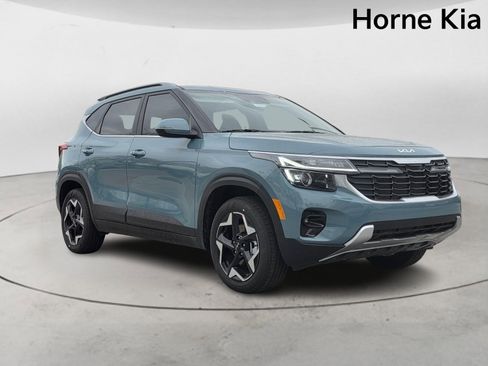 New 2026 Kia Seltos EX image 2