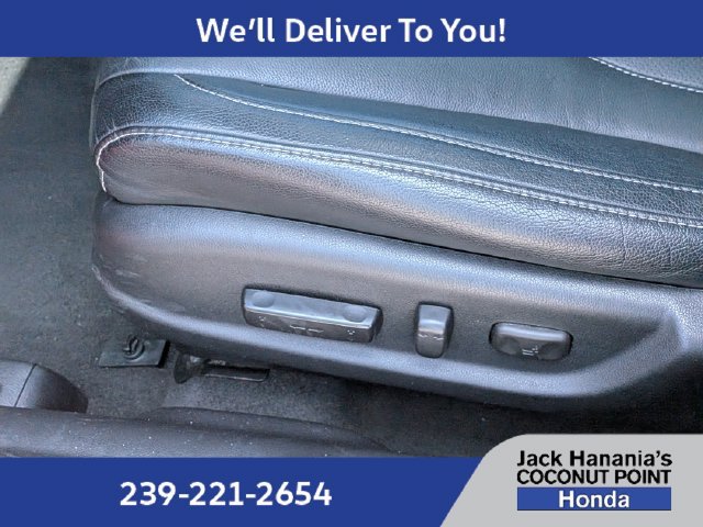 Used 2020 Acura ILX w/ Premium Package FWD image 21