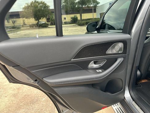 Used 2023 Mercedes-Benz GLE 350 GLE 350 4MATIC AWD 4dr SUV image 18