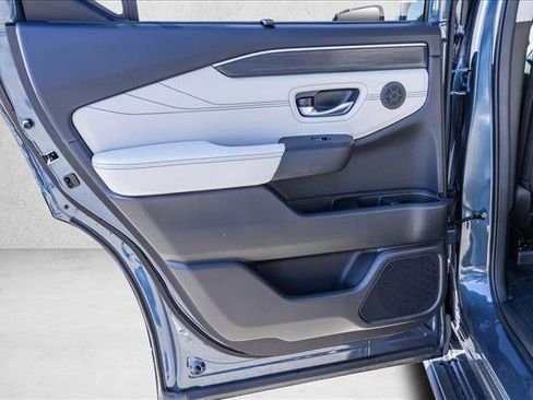 New 2026 Honda Pilot Touring image 22