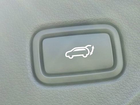 Used 2025 Hyundai Palisade SEL FWD image 30