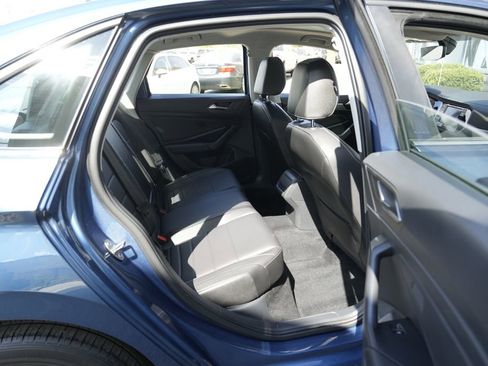 Used 2021 Volkswagen Jetta SE w/ SE Cold Weather Package FWD image 35
