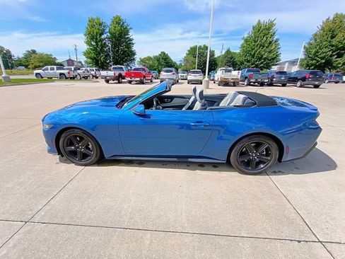 Used 2024 Ford Mustang Premium RWD image 6