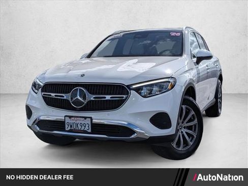 Used 2026 Mercedes-Benz GLC 300 4MATIC image 1