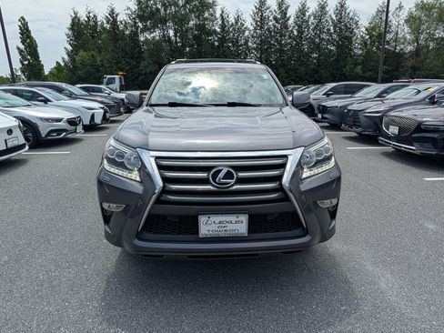 Used 2017 Lexus GX 460 Premium w/ Premium Package AWD/4WD image 8
