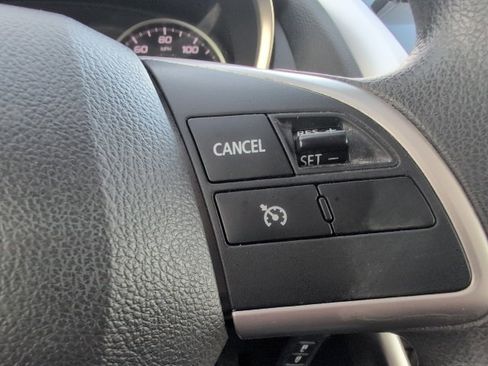 Used 2019 Mitsubishi Eclipse Cross LE image 17