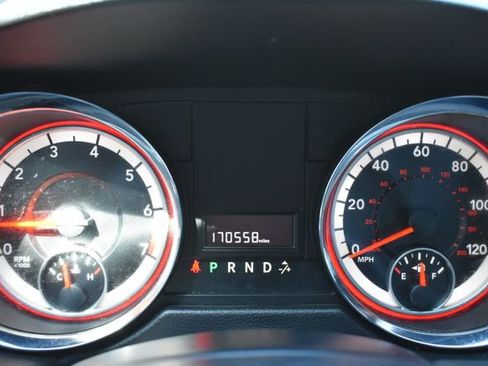 Used 2019 Dodge Grand Caravan SXT FWD image 20