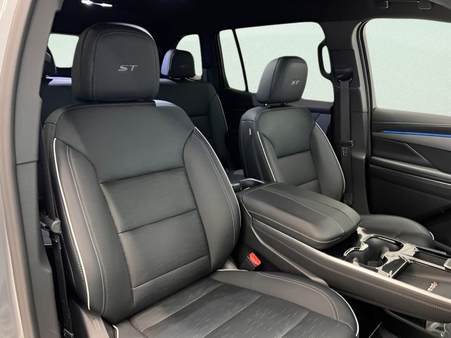 Certified 2026 Buick Enclave Sport Touring AWD/4WD image 25