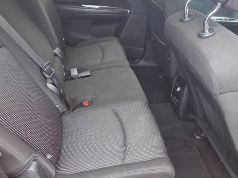 Used 2013 Dodge Journey SXT w/ Flexible Seating Group image 7