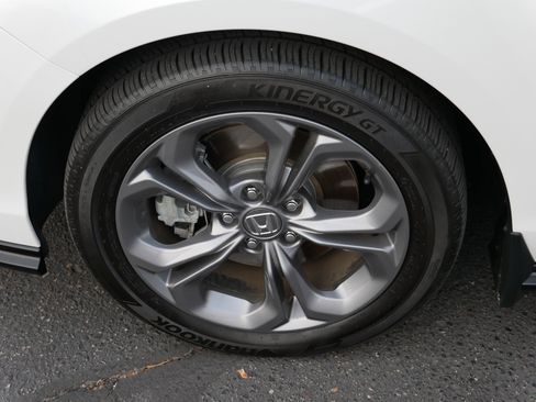 Used 2023 Honda Accord EX-L image 15