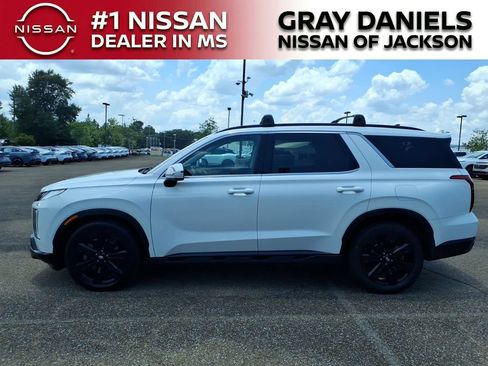 Used 2023 Hyundai Palisade XRT w/ Cargo Package FWD image 4