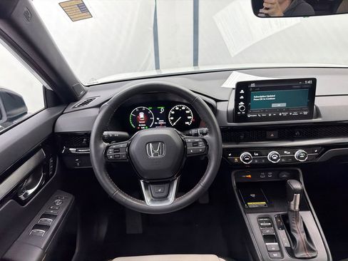 Used 2024 Honda CR-V Sport Touring image 26