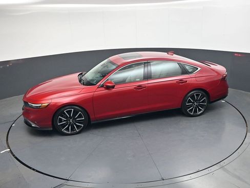 Used 2023 Honda Accord Touring image 22