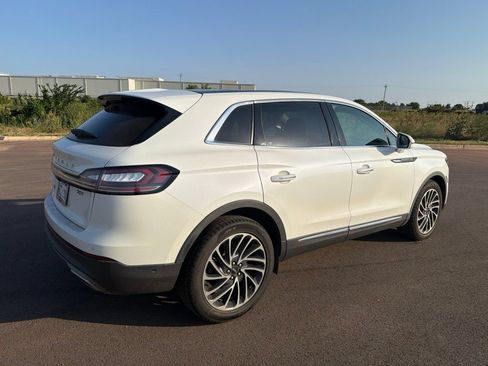 Used 2020 Lincoln Nautilus Reserve w/ Equipment Group 201A FWD image 5