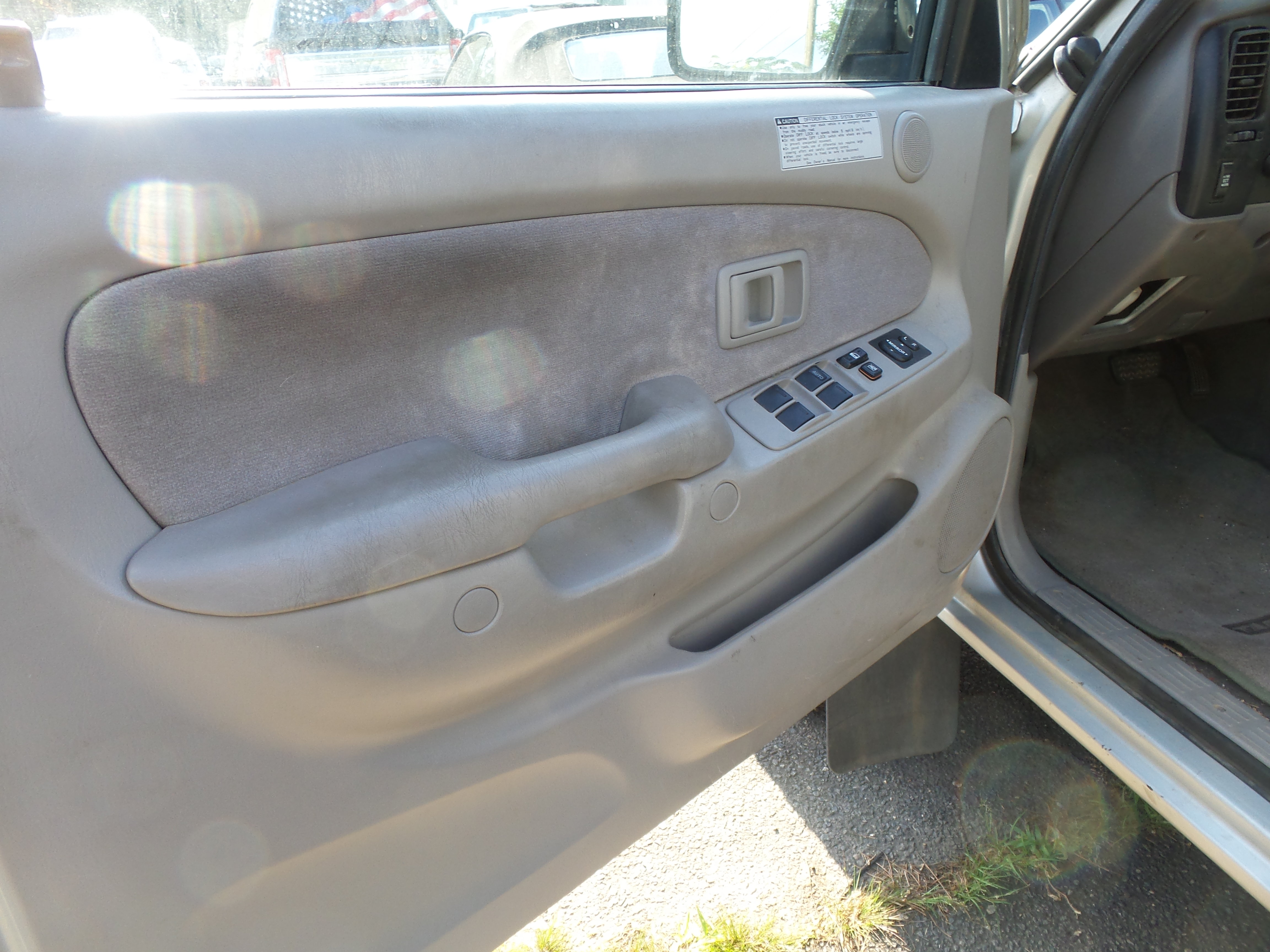 Used 2002 Toyota Tacoma 4x4 Double Cab image 11