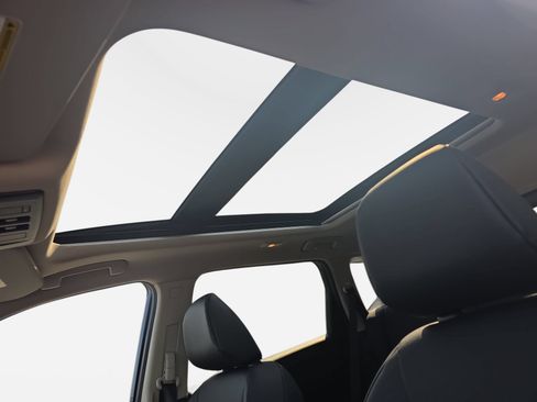 New 2026 Nissan Rogue Dark Armor FWD image 29
