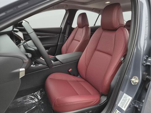 New 2026 MAZDA MAZDA3 Carbon image 10