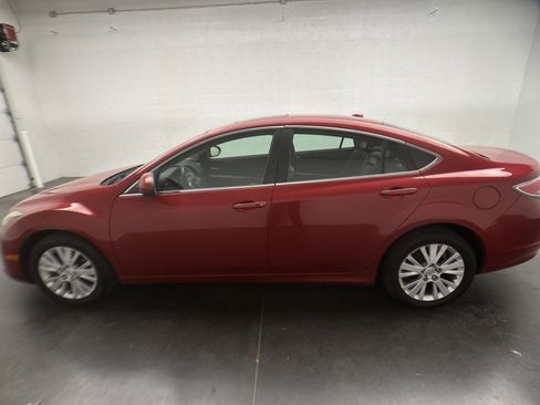Used 2009 MAZDA MAZDA6 i Grand Touring w/ Moonroof & Bose Pkg image 5