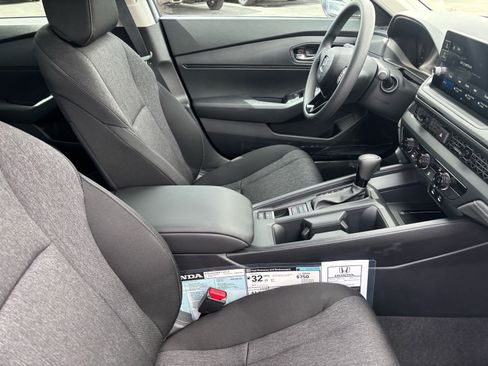 New 2026 Honda Accord LX image 7