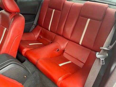 Used 2010 Ford Mustang GT Premium RWD image 15