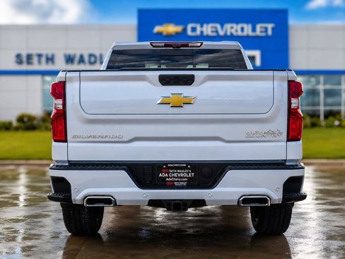 New 2026 Chevrolet Silverado 1500 High Country AWD/4WD image 6