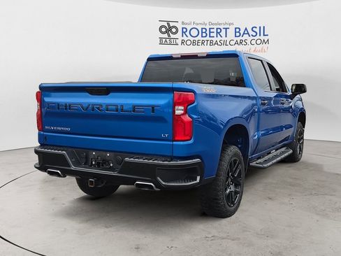 Used 2022 Chevrolet Silverado 1500 LT Trail Boss image 5
