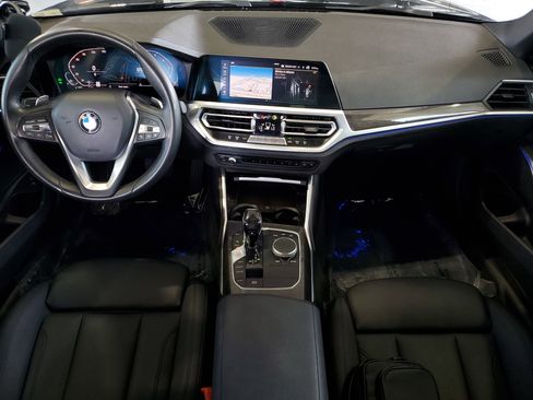 Used 2020 BMW 330i Sedan w/ Convenience Package RWD image 11