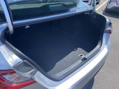 Used 2025 Toyota Camry LE image 12