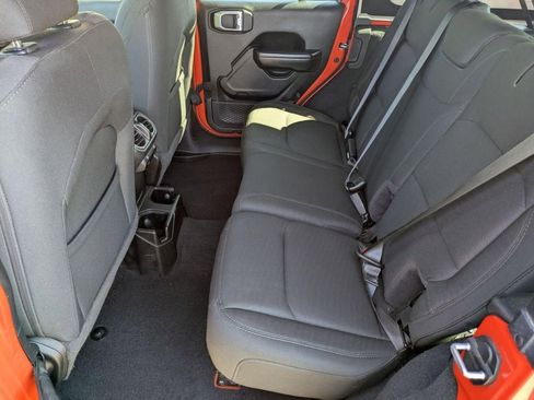Used 2020 Jeep Wrangler Unlimited Sport AWD/4WD image 23