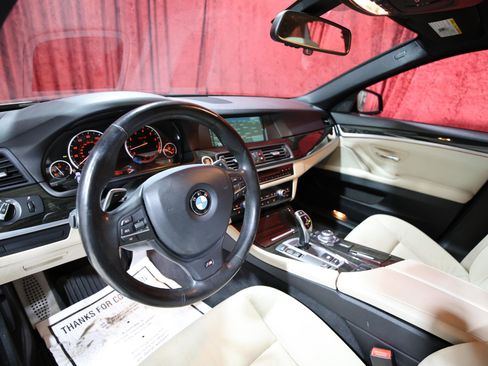 Used 2013 BMW 535i Sedan image 12