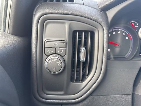 Used 2026 Chevrolet Silverado 1500 Custom RWD image 22