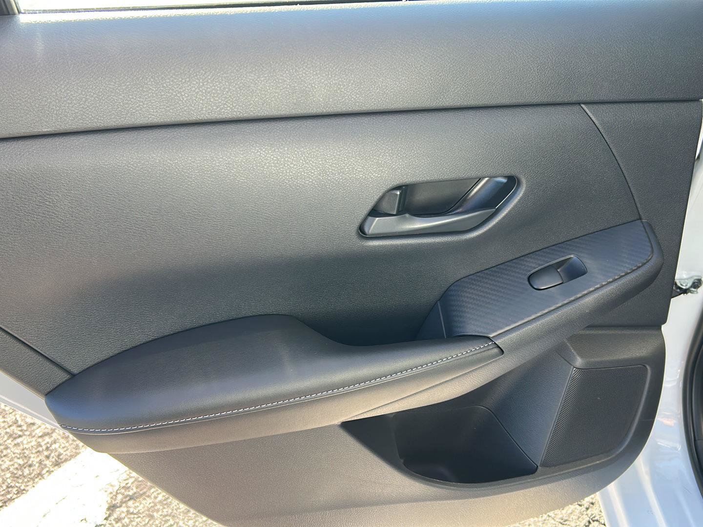 Used 2024 Nissan Sentra SV w/ All-Weather Package FWD image 15