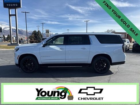 New 2026 Chevrolet Suburban Premier image 4