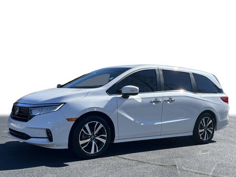 Certified 2023 Honda Odyssey Touring image 23