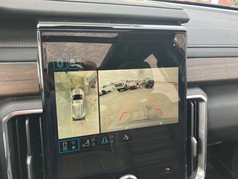 New 2026 GMC Acadia Denali Ultimate w/ LPO, Floor Liner Package image 29