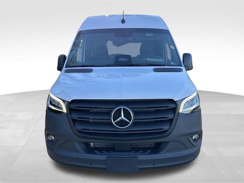 New 2025 Mercedes-Benz Sprinter 3500 image 8