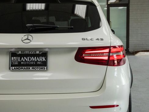 Used 2019 Mercedes-Benz GLC 43 AMG 4MATIC image 38