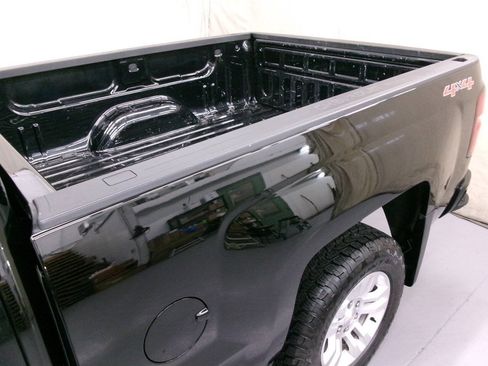 Used 2016 Chevrolet Silverado 1500 LT w/ All Star Edition AWD/4WD image 6