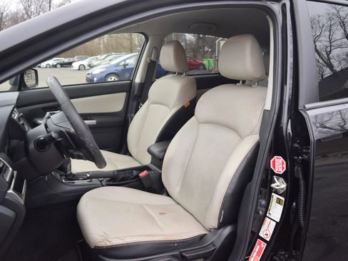 Used 2016 Subaru Crosstrek 2.0i Limited w/ Popular Package #2 image 7