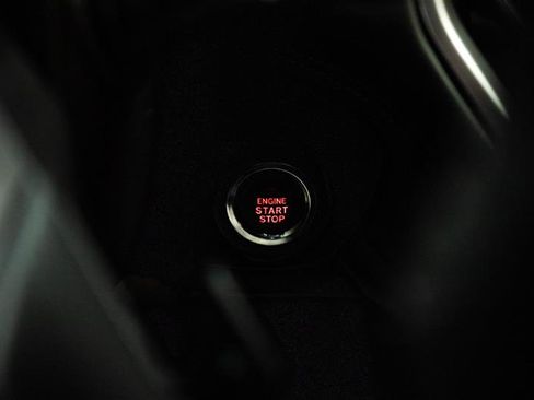 Used 2023 Subaru Outback Limited image 19