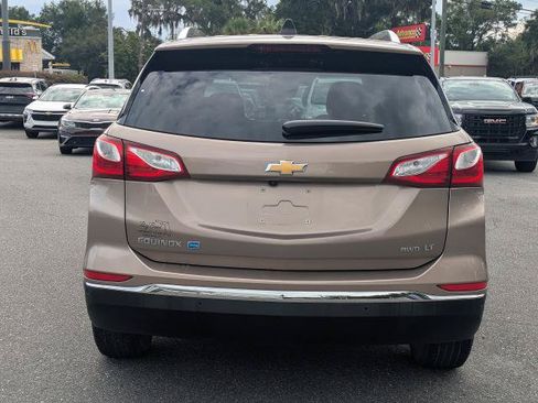 Used 2018 Chevrolet Equinox LT w/ LPO, Floor Liner Package AWD/4WD image 5
