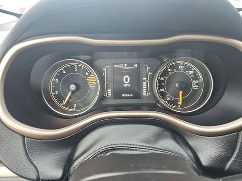 Used 2017 Jeep Cherokee Latitude w/ Comfort & Sound Group image 16